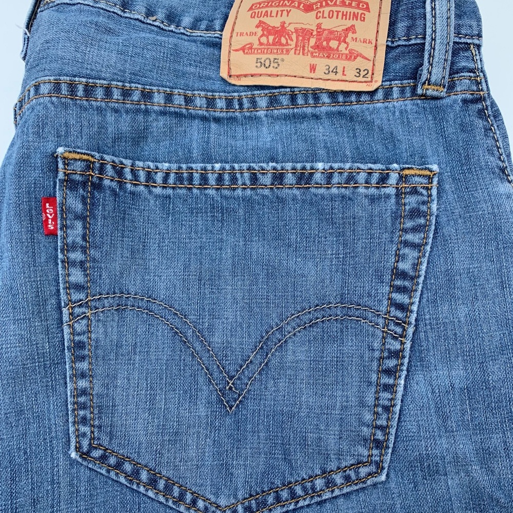 Levi’s 505 Jeans